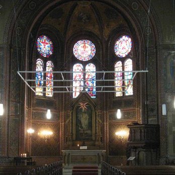 Ev. Immanuel-Kirche - Der Altarraum - Churches Near Me - Berlin, BE