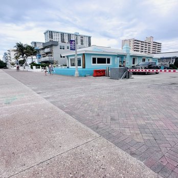Hollywood Beach Boardwalk - Mickey Mouse House on the Boardwalk. - Beaches Near Me - Hollywood, Florida Hollywood Beach Boardwalk - Mickey Mouse House on the Boardwalk. - Beaches Near Me - Hollywood, Florida