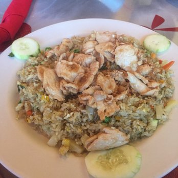 Long Beach Cafe Restaurant - Pineapple Fried Rice - Thai Near Me - Lakewood, Washington