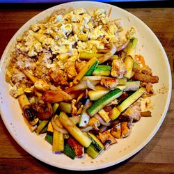 Sakura - Chicken Hibatchi with added egg