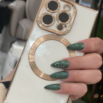 Oasis Nail Bar - Full set by Mikey - Nail Salons Near Me - Carmel-by-the-Sea, California Oasis Nail Bar - Full set by Mikey - Nail Salons Near Me - Carmel-by-the-Sea, California