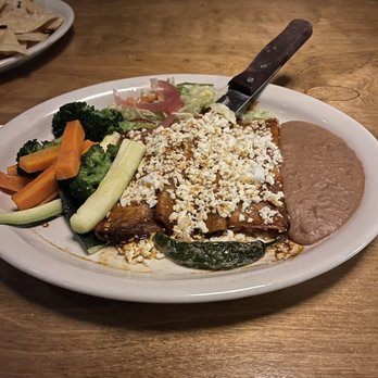 Palenque Grill Loop 20 - Enchiladas Callejeras - Mexican Near Me - Laredo, Texas Palenque Grill Loop 20 - Enchiladas Callejeras - Mexican Near Me - Laredo, Texas