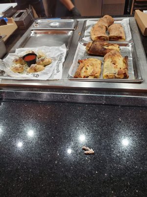 Side Piece Pizza by null