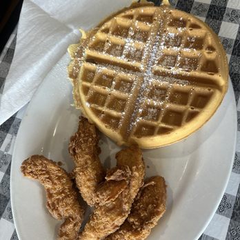 801 Southern Kitchen and Pancake House - Chicken & Waffles - Pancakes Near Me - Advance, North Carolina