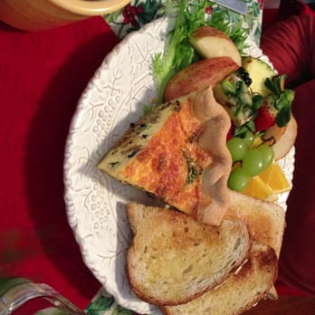 Bread Basket Cafe & Bakery - Quiche of the day - Bakeries Near Me - Danville, Indiana