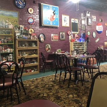Annie's Cafe - American Near Me - Butte, Montana