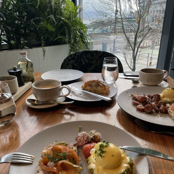 Botanist - salmon gravlax and egg benny - Canadian (New) Near Me - Vancouver, British Columbia