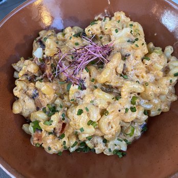 The Union Underground - Buffalo chicken Mac n cheese - Gastropubs Near Me - Manchester, Vermont The Union Underground - Buffalo chicken Mac n cheese - Gastropubs Near Me - Manchester, Vermont