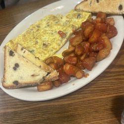 Farmington D - Most amazing breakfast with homemade home fries!!!!