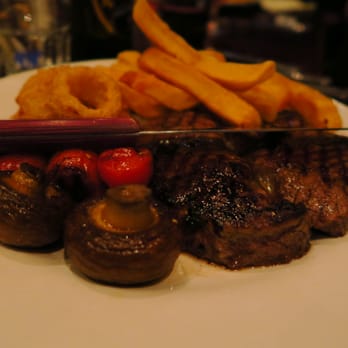 The Albanach - Another set option, a mound of meat! - Pubs Near Me - Edinburgh, EDH The Albanach - Another set option, a mound of meat! - Pubs Near Me - Edinburgh, EDH