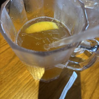 Chili's - Mango Iced Tea - American Near Me - San Bruno, California