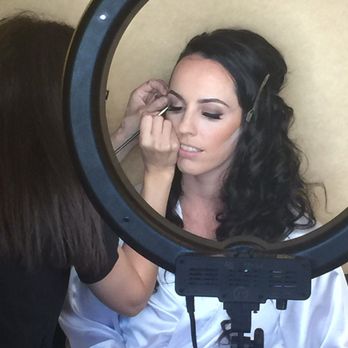 Callie Allen Makeup - Callie brings her own chair and light! - Makeup Artists Near Me Callie Allen Makeup - Callie brings her own chair and light! - Makeup Artists Near Me