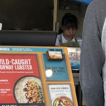 Rubio's Coastal Grill - Hmmm. So much for essential workers wearing face masks. She was preparing chips. - Mexican Near Me - El Segundo, California Rubio's Coastal Grill - Hmmm. So much for essential workers wearing face masks. She was preparing chips. - Mexican Near Me - El Segundo, California