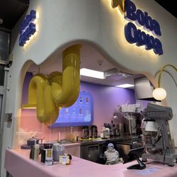 Boba Oppa - Pick-up counter