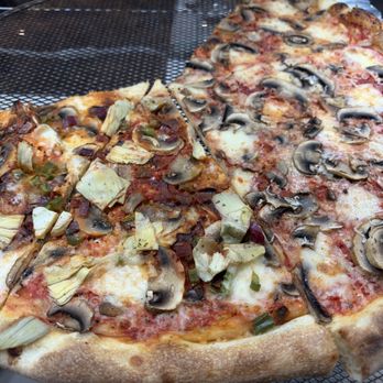 Spoto Pizza - Pizza Near Me - New York, New York Spoto Pizza - Pizza Near Me - New York, New York