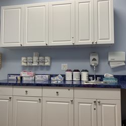 Scott L Gross, MD
