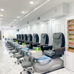 Elegance Nails and Spa 5