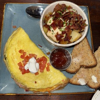 First Watch - Breakfast & Brunch Near Me - Paramus, New Jersey
