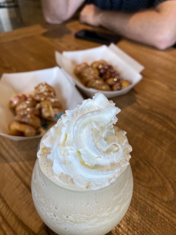 ITTY BITTY DONUTS & SPECIALTY COFFEE 18 Photos & 11 Reviews Donuts