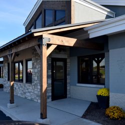 Coyne Veterinary Center - Front door