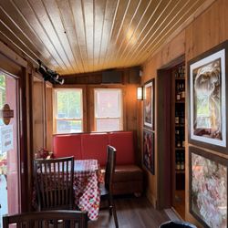 Lakeside General Store - Another inside seating area