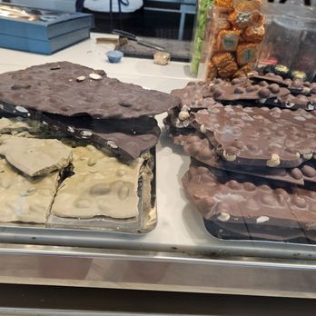 Venchi - Gelato Near Me - Santa Clara, California