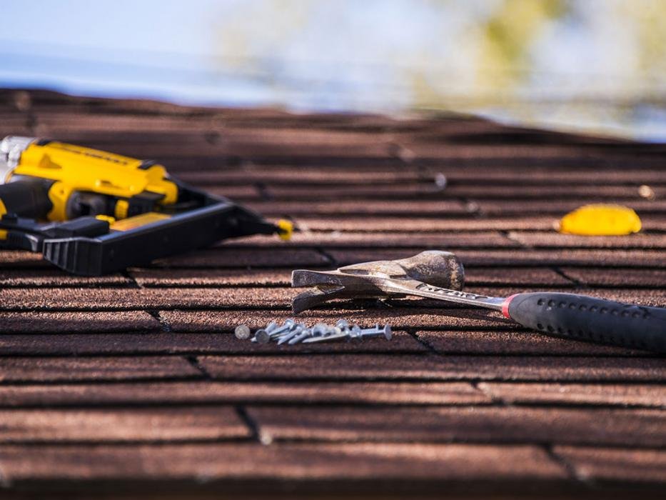 Slide of Halo Roofing