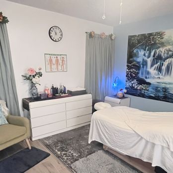Mobile Therapeutic massage - A clean and comfortable space - Massage Near Me - Deerfield Beach , Florida Mobile Therapeutic massage - A clean and comfortable space - Massage Near Me - Deerfield Beach , Florida