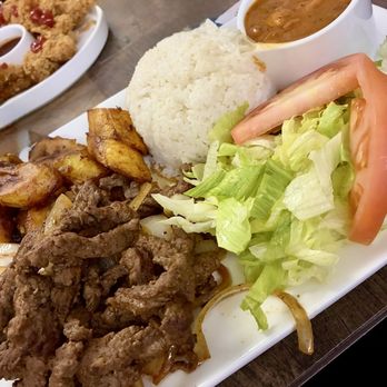 El Castillo De Jagua Restaurant - Steak Strips, Salad, White Rice & Stewed Red Beans - Latin American Near Me - New York, New York El Castillo De Jagua Restaurant - Steak Strips, Salad, White Rice & Stewed Red Beans - Latin American Near Me - New York, New York