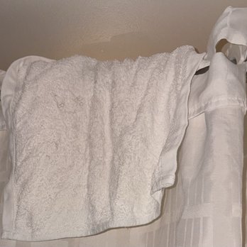 Embassy Suites by Hilton Milwaukee Brookfield - Used dirty wash cloth in shower when we checked in. So nasty - Hotels Near Me - Brookfield, Wisconsin Embassy Suites by Hilton Milwaukee Brookfield - Used dirty wash cloth in shower when we checked in. So nasty - Hotels Near Me - Brookfield, Wisconsin