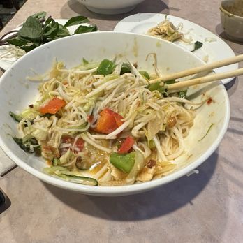 Pho Pasteur - Lemongrass Chicken Bun? They used some jelly sauce that tasted like nothing. Not even like salt. - Vietnamese Near Me - Boston, Massachusetts Pho Pasteur - Lemongrass Chicken Bun? They used some jelly sauce that tasted like nothing. Not even like salt. - Vietnamese Near Me - Boston, Massachusetts