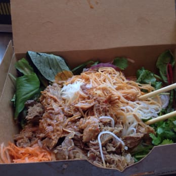 Bon Me - Kendall Square - Asian Fusion Near Me - Cambridge, Massachusetts