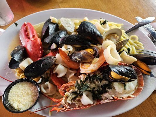 Clemente's Crab House by null