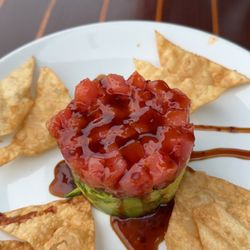 Shuckers - Tuna tartare
