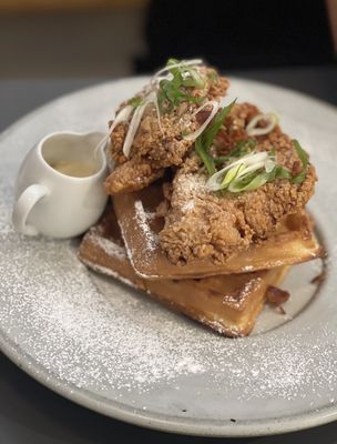 ēst Restaurant by null