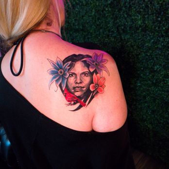 Twisted Love Tattoo - Tattoo Near Me - Jupiter, Florida