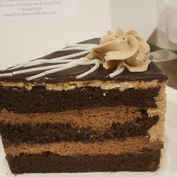 Layered Cakerie - Bakeries Near Me - Montclair, California