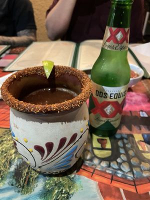 El Tapatío by null