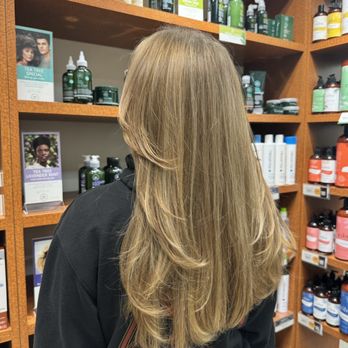 Hair Cuttery - Layers of beauty - Hair Stylists Near Me - West Palm Beach, Florida Hair Cuttery - Layers of beauty - Hair Stylists Near Me - West Palm Beach, Florida