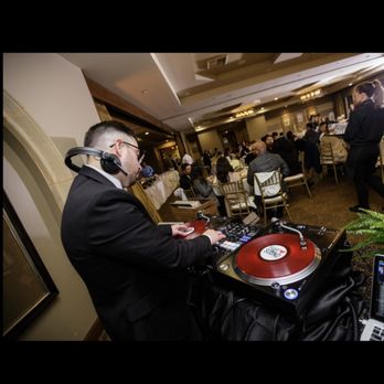 Heart Sound Entertainment - DJs Near Me - Claremont, California