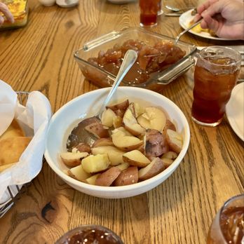 Miss Mary Bobo's Restaurant - Roasted red potatoes - Southern Near Me - Lynchburg, Tennessee Miss Mary Bobo's Restaurant - Roasted red potatoes - Southern Near Me - Lynchburg, Tennessee