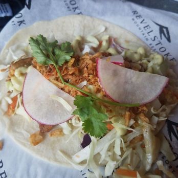 Mackenzie Common Tavern & Food Truck - Ale Braised Pork Taco - Cocktail Bars Near Me - Revelstoke, British Columbia Mackenzie Common Tavern & Food Truck - Ale Braised Pork Taco - Cocktail Bars Near Me - Revelstoke, British Columbia