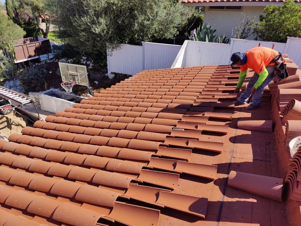 Slide of Johnson & Ramirez Roofing