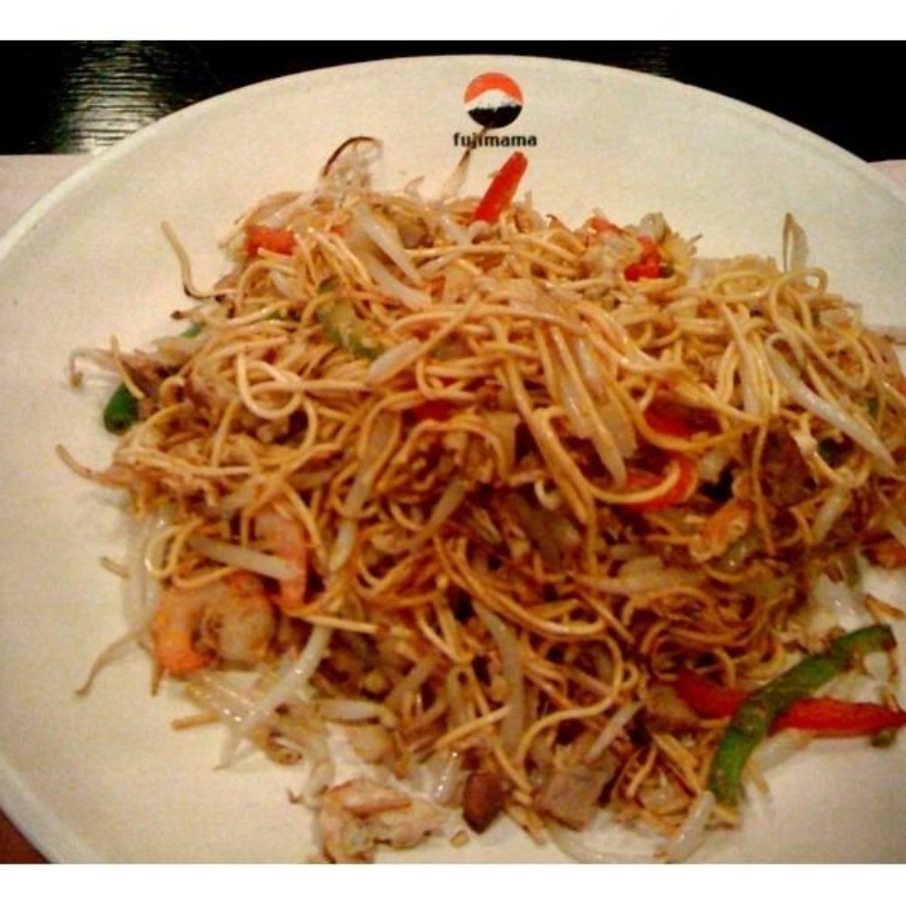 Fujimama - Singaporean Fried Noodles - Food Near Me - Renfrewshire, RFW