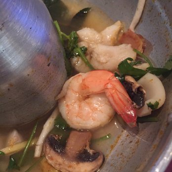 Thai Bamboo - Deliciosa Sopita thailandesa - Thai Near Me - Northridge, California