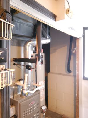 Guaranteed Service Logo