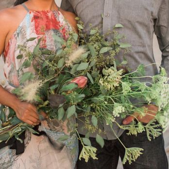Glendora Florist - Beautiful flower necklace and bouquet - Florists Near Me - Glendora, California Glendora Florist - Beautiful flower necklace and bouquet - Florists Near Me - Glendora, California