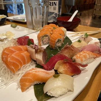 Sushi Bear - Sushi Bars Near Me - Tustin, California Sushi Bear - Sushi Bars Near Me - Tustin, California