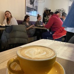 Lavenda Gastro & Cafe - Flat white