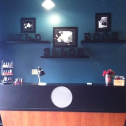 Wild Root Salon - Cute inside!